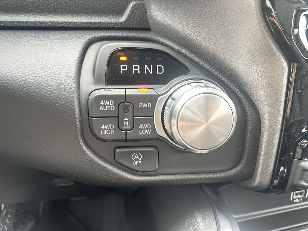 New 2027 RAM 1500 Laramie w/ Night Edition AWD/4WD image 27