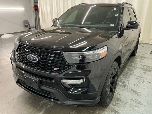 Used 2023 Ford Explorer ST w/ Equipment Group 401A image 8