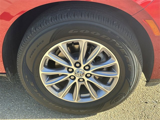 Used 2024 Buick Enclave Premium image 12