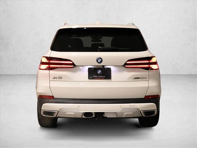 Used 2026 BMW X5 xDrive50e AWD/4WD image 7
