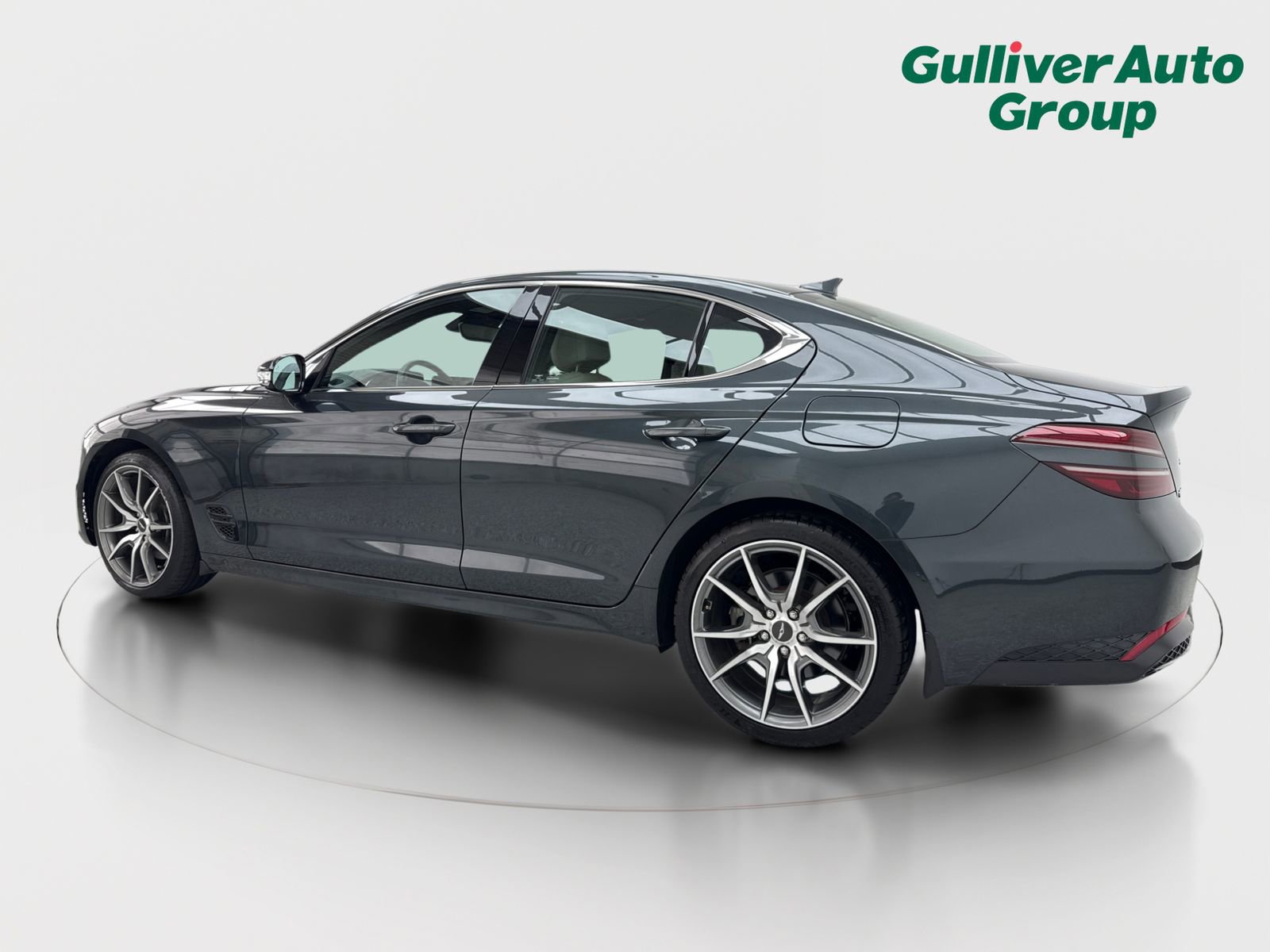 Used 2023 Genesis G70 2.0T image 4