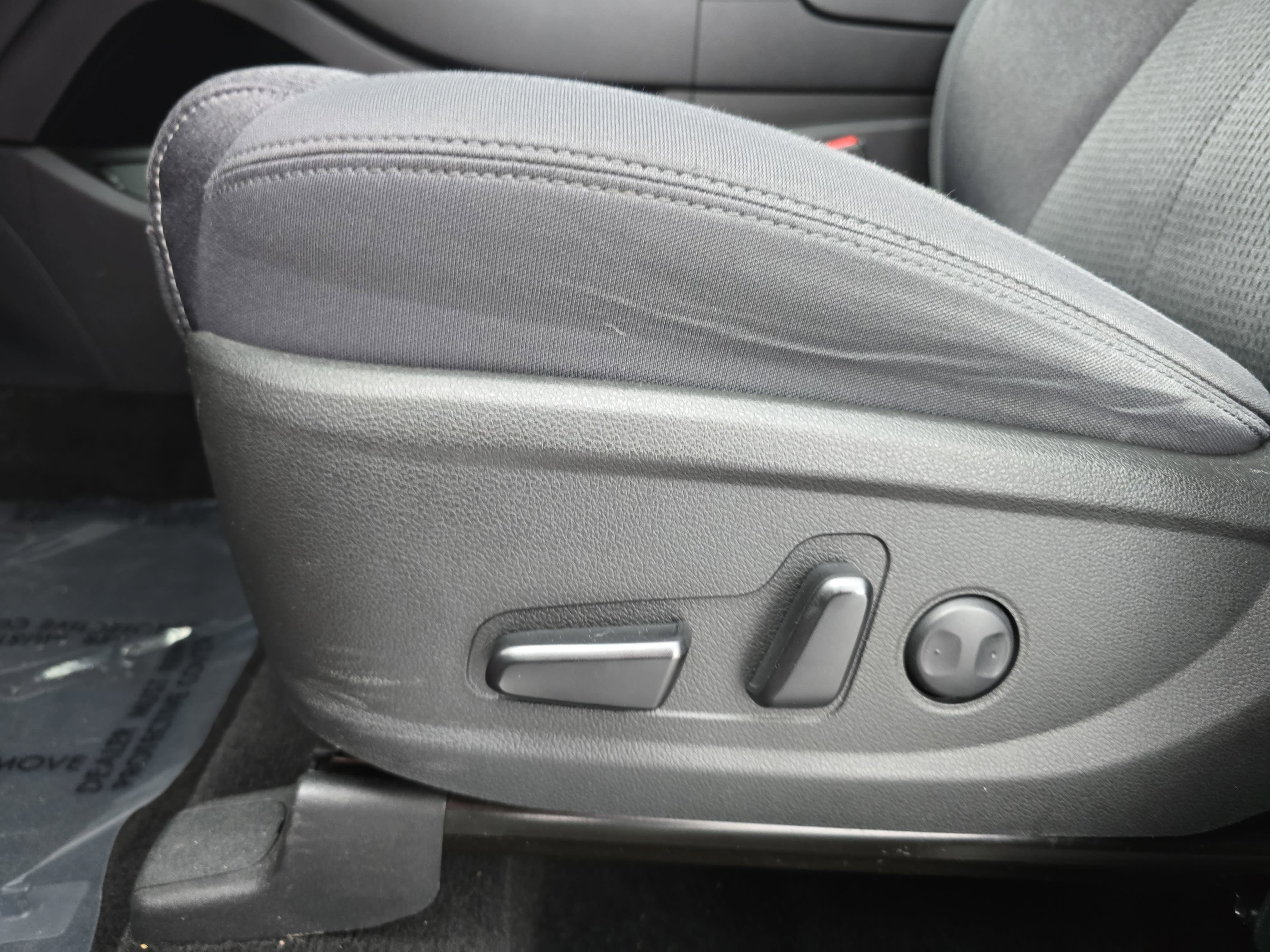Used 2023 Hyundai Santa Fe SEL AWD/4WD image 29
