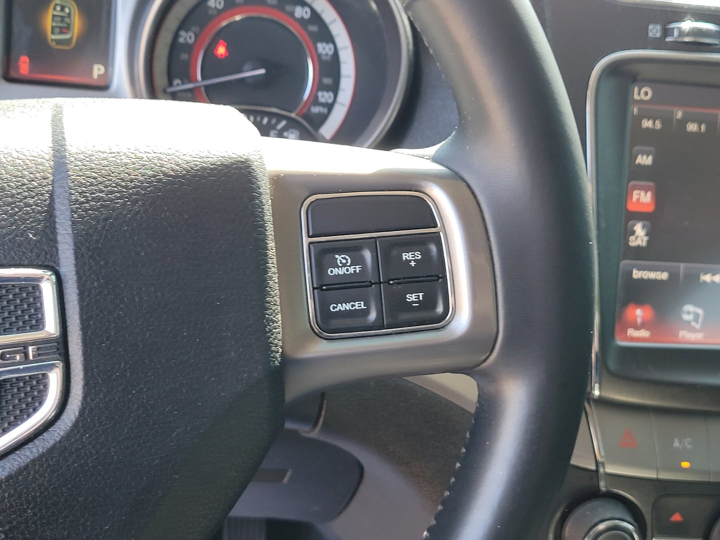 Used 2018 Dodge Journey Crossroad FWD image 23