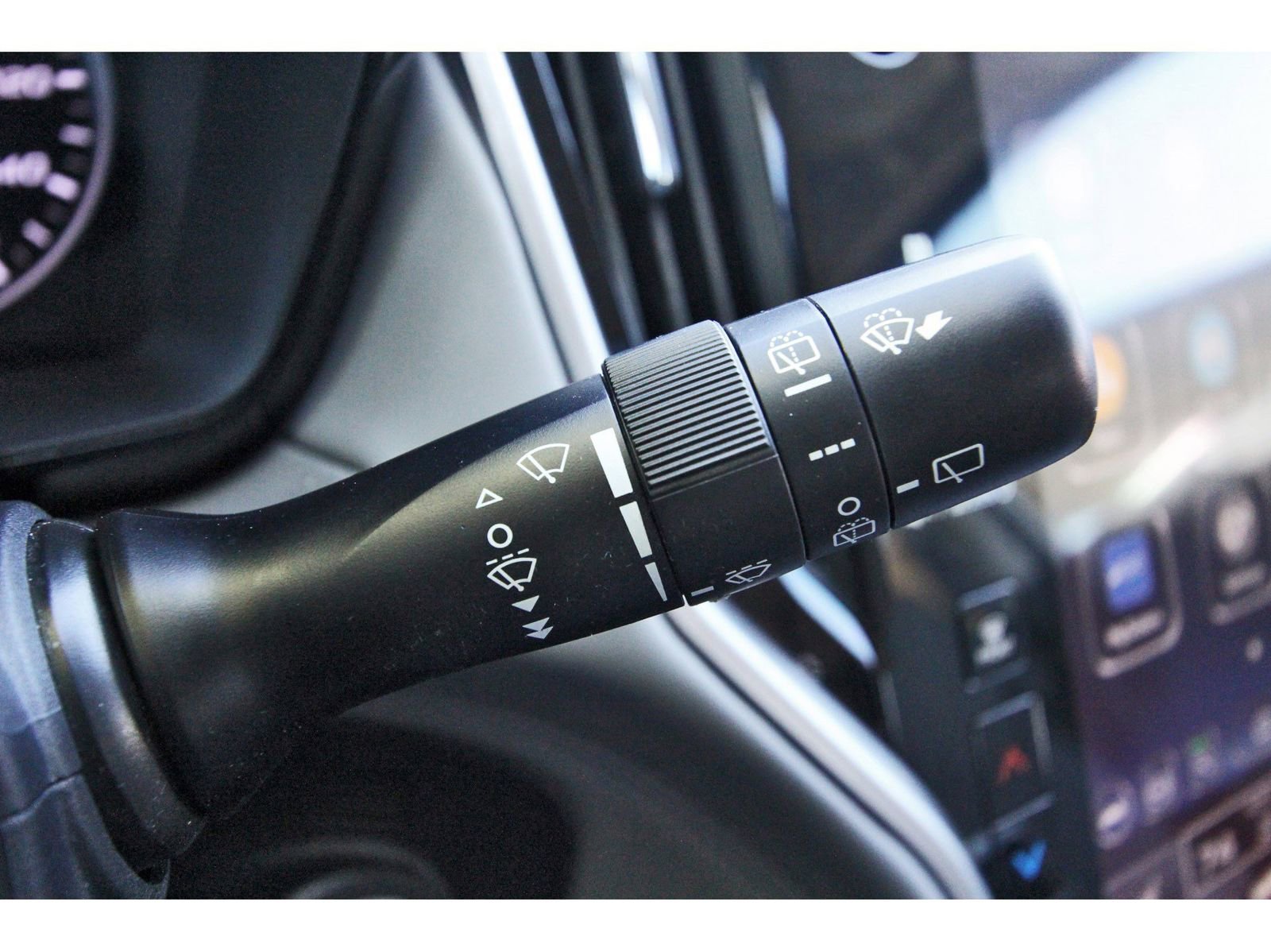 Used 2022 Subaru Outback Premium image 18