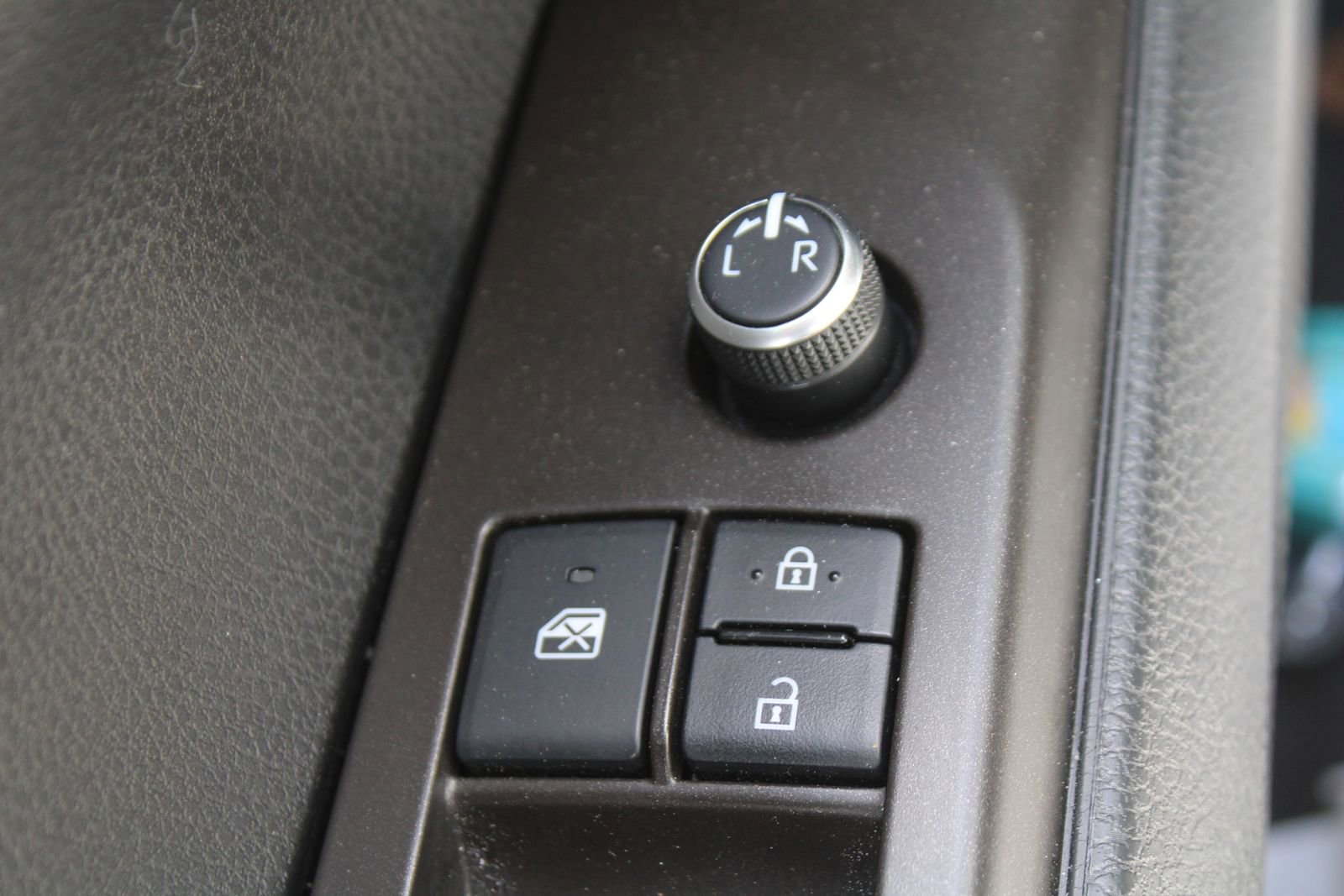 Used 2023 Toyota Camry XLE image 20