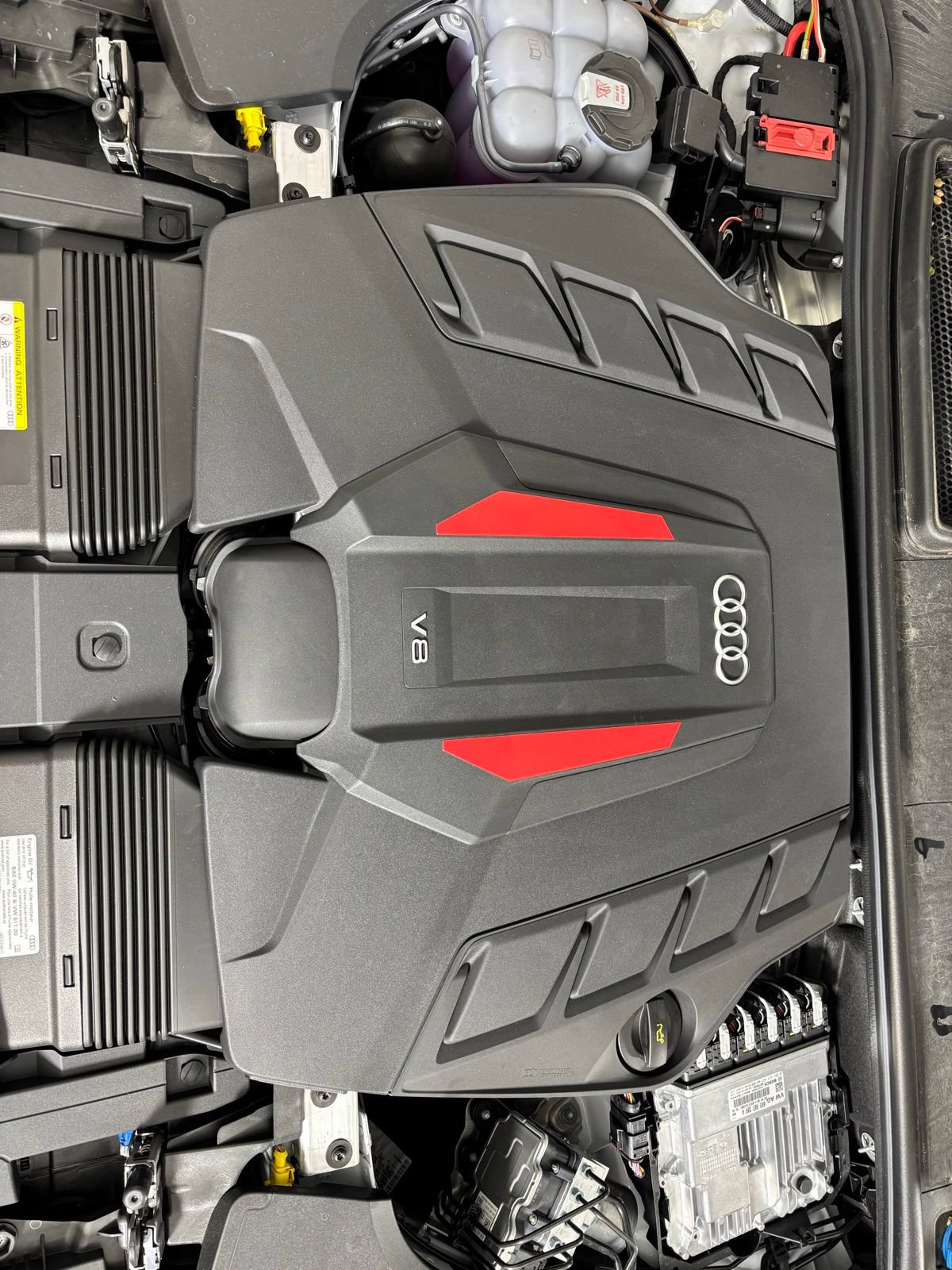 New 2026 Audi SQ8 Prestige AWD/4WD image 21
