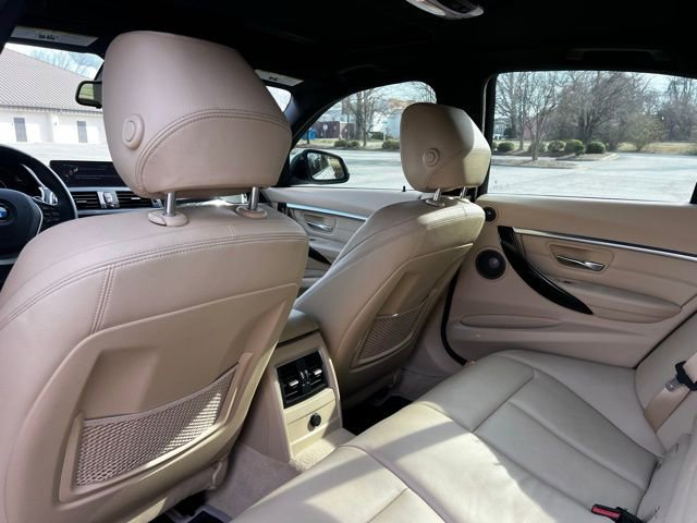 Used 2016 BMW 340i Sedan image 16