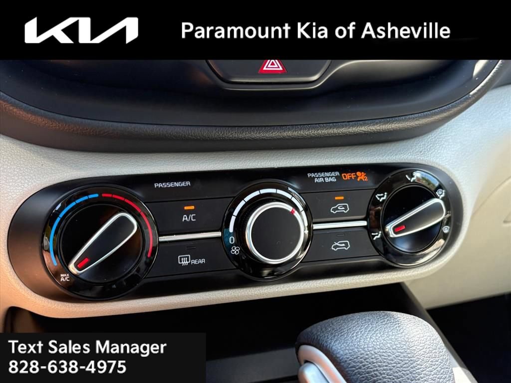 Certified 2023 Kia Soul LX w/ LX Technology Package FWD image 23