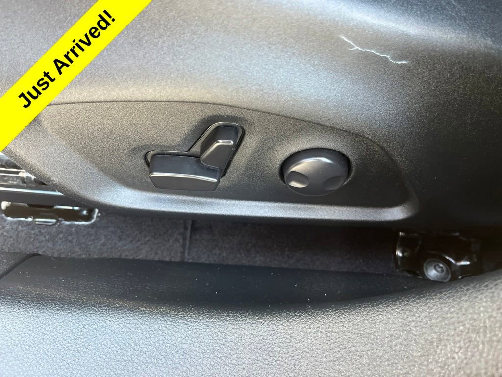 Used 2023 Jeep Compass Limited AWD/4WD image 19