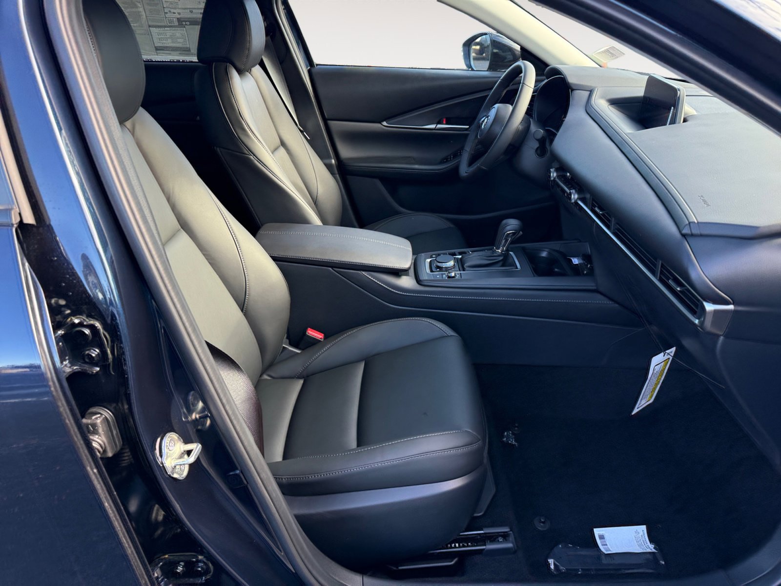 New 2026 MAZDA CX-30 AWD 2.5 S w/ Select Sport Pkg image 19