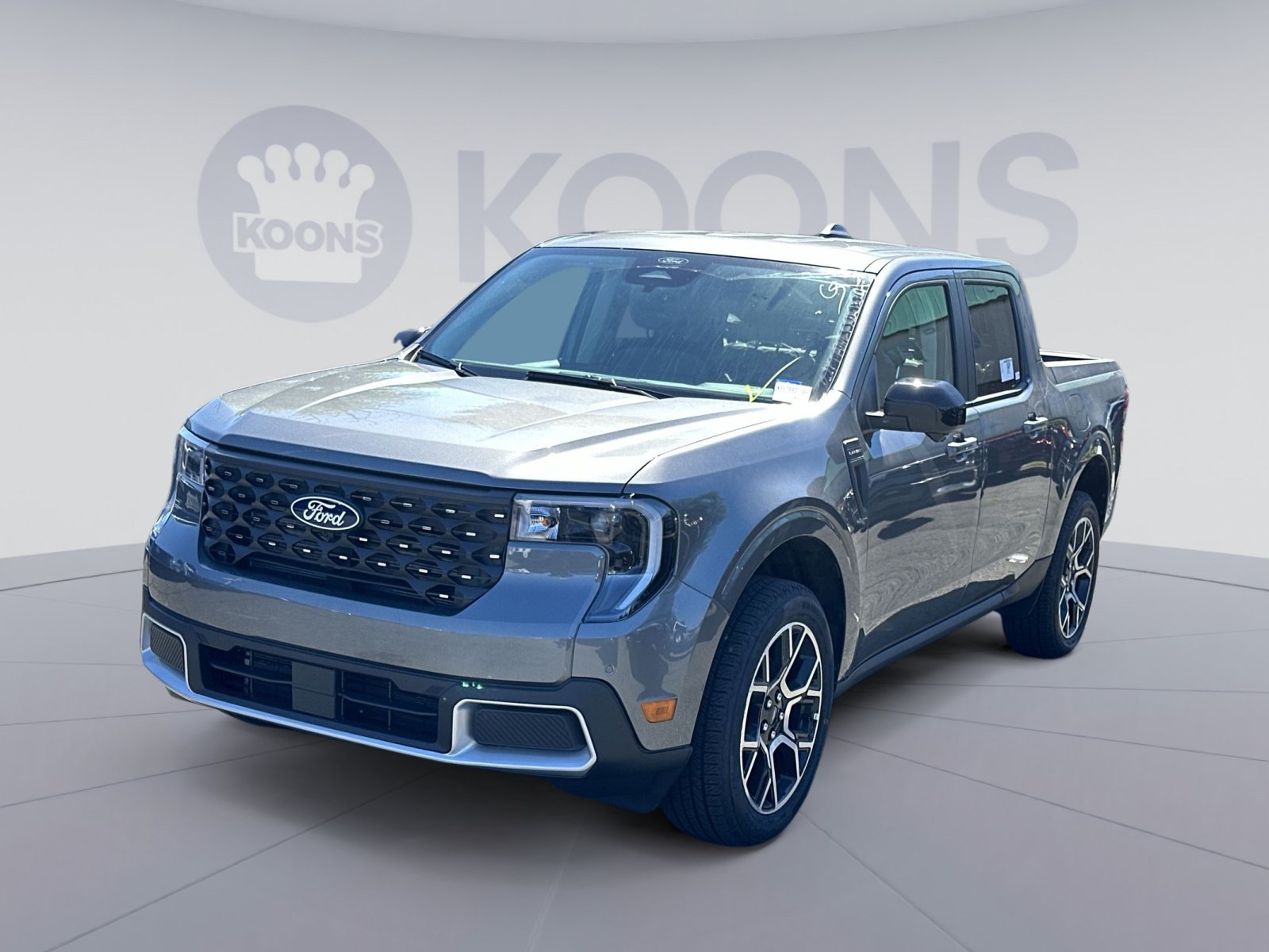 New 2026 Ford Maverick Lariat w/ 4K Tow Package AWD/4WD image 1