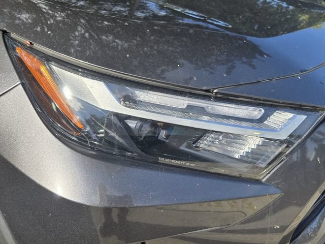 Used 2024 Toyota RAV4 LE AWD/4WD image 6