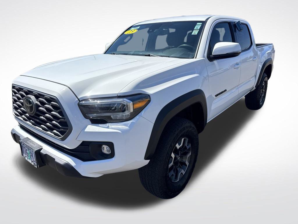 Used 2023 Toyota Tacoma TRD Off-Road w/ Black Out Package (TMS) AWD/4WD image 3