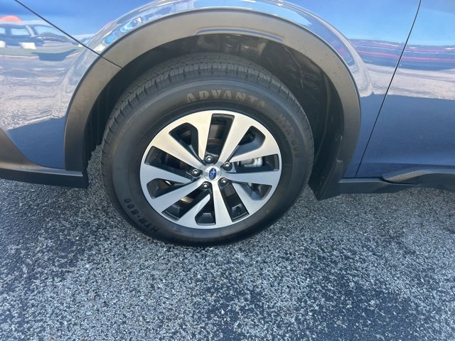 Used 2020 Subaru Outback Premium image 10