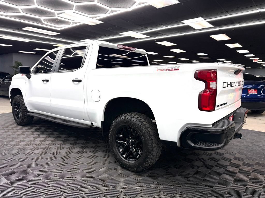 Used 2022 Chevrolet Silverado 1500 LT Trail Boss w/ Safety Package AWD/4WD image 9