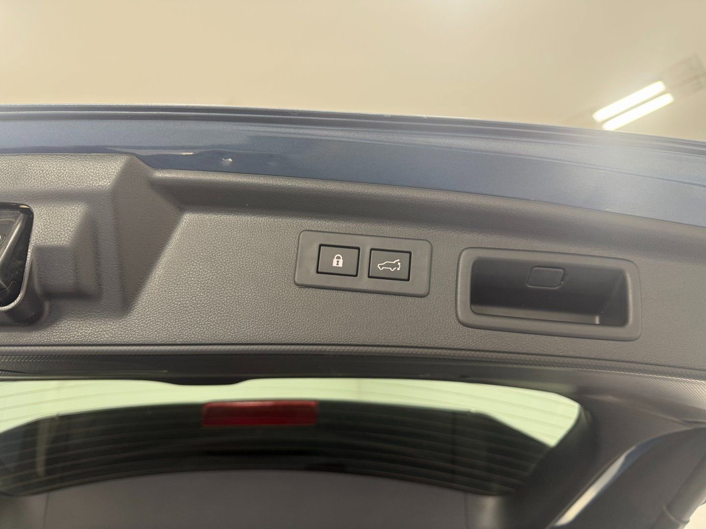 Used 2022 Subaru Forester Limited image 47