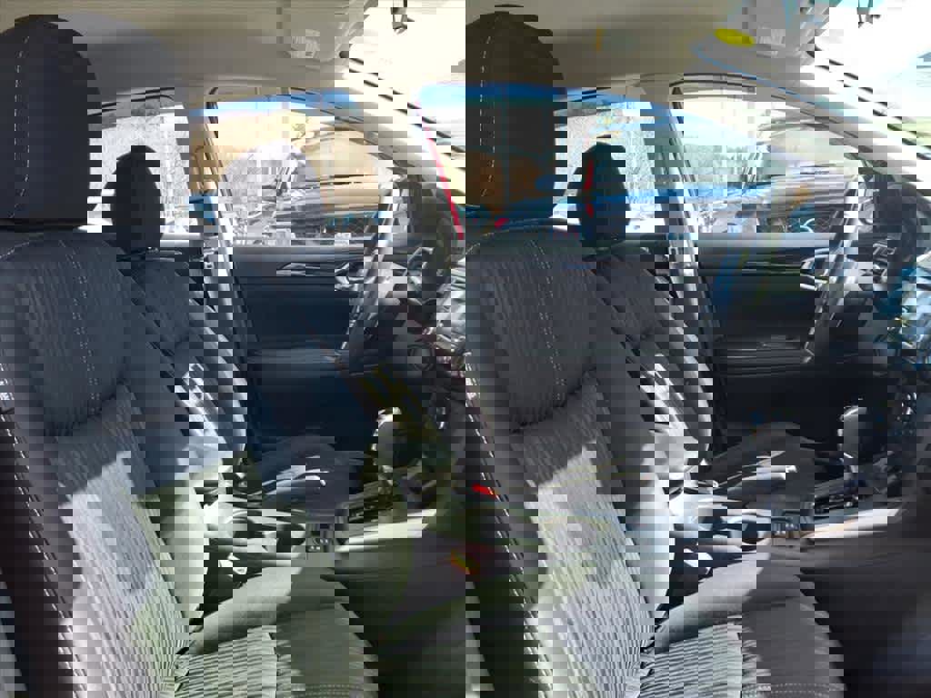 Certified 2018 Nissan Sentra SV w/ All Weather Package image 23