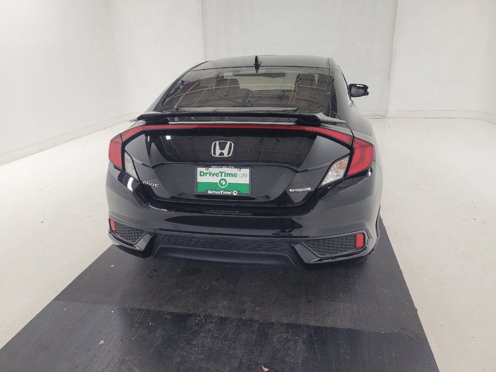 Used 2016 Honda Civic Touring image 7