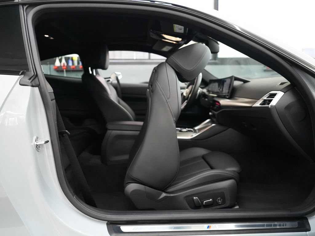 Used 2026 BMW 440i xDrive Coupe AWD/4WD image 35