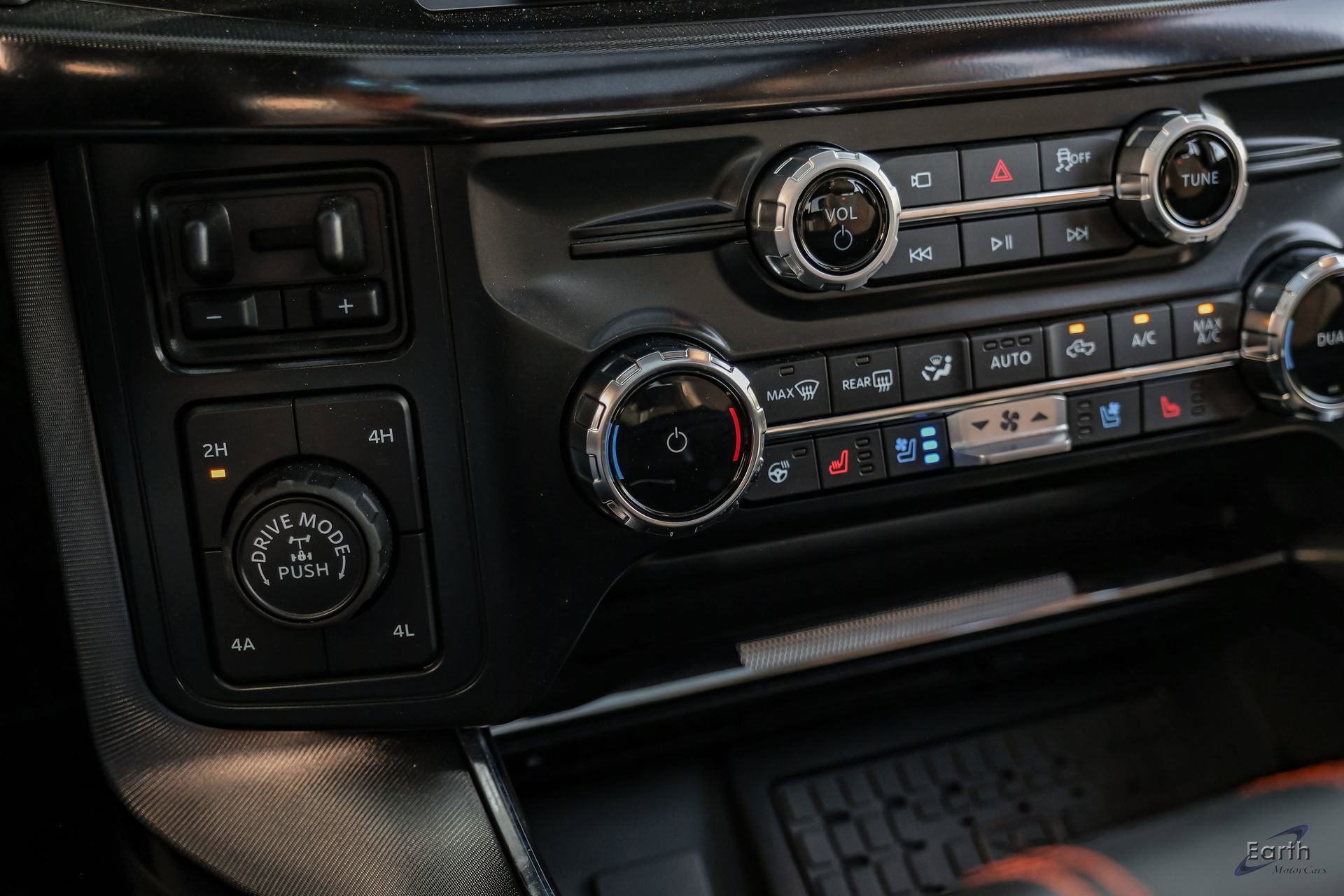 Used 2025 Ford F150 Raptor w/ Equipment Group 803A Raptor R image 65