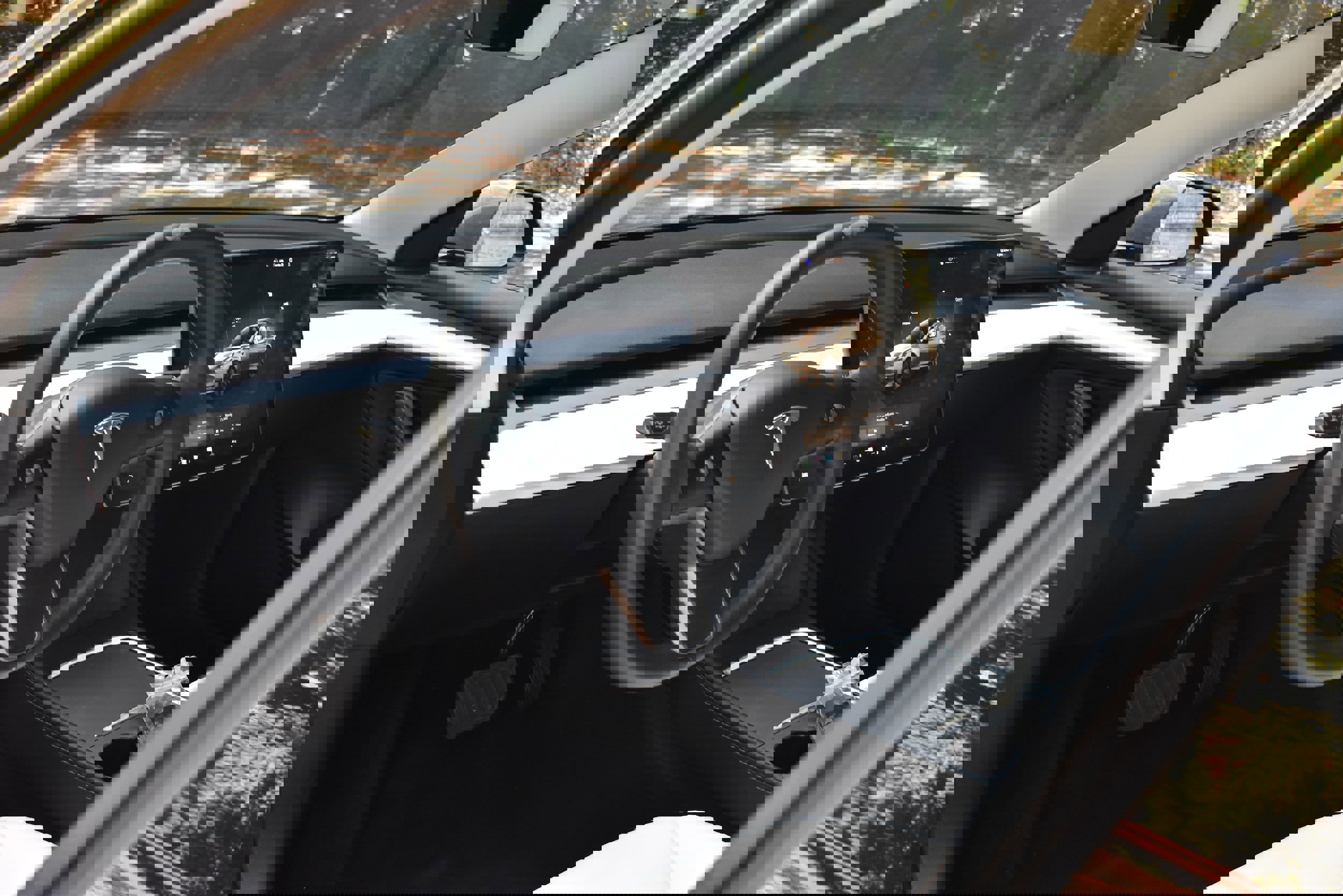 Used 2022 Tesla Model 3 Standard Range image 19