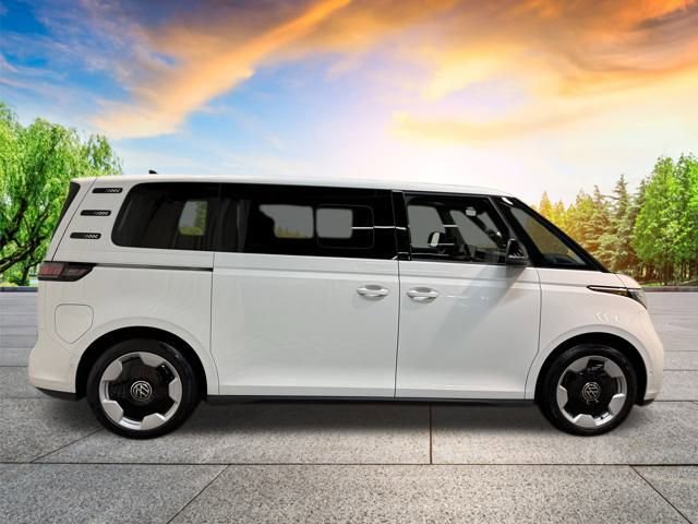 New 2025 Volkswagen ID. Buzz Pro S image 3