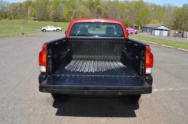 Used 2017 Toyota Tacoma 4x4 Access Cab image 58