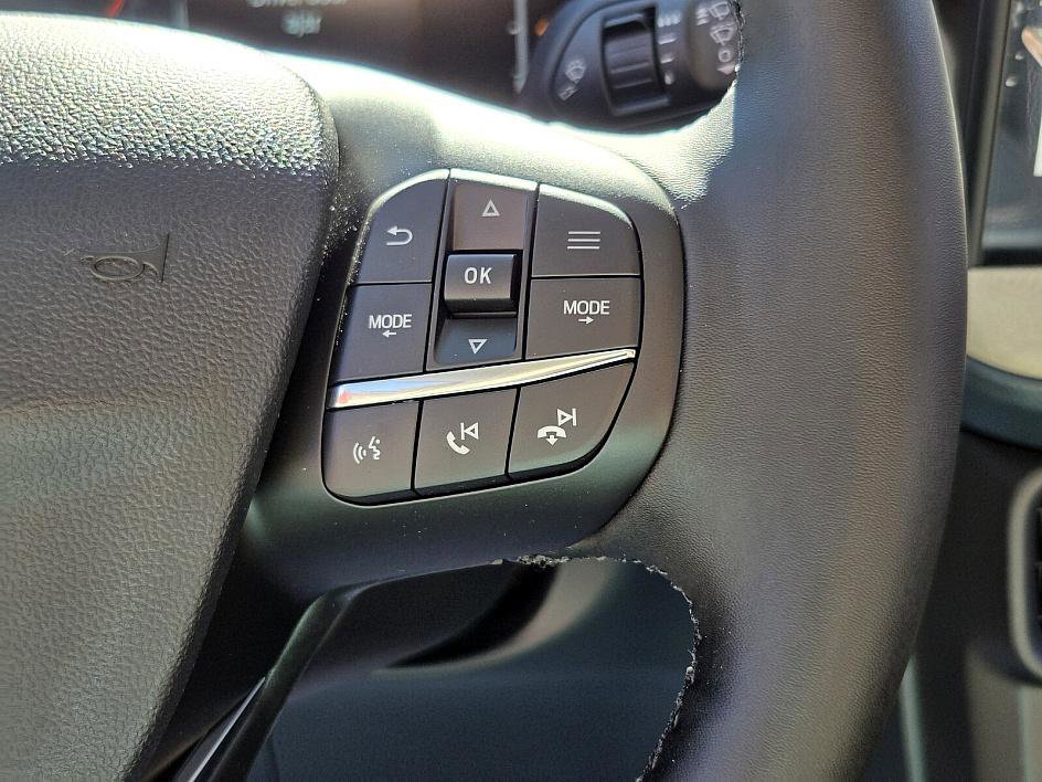 New 2025 Ford Maverick Lariat w/ 4K Tow Package image 26