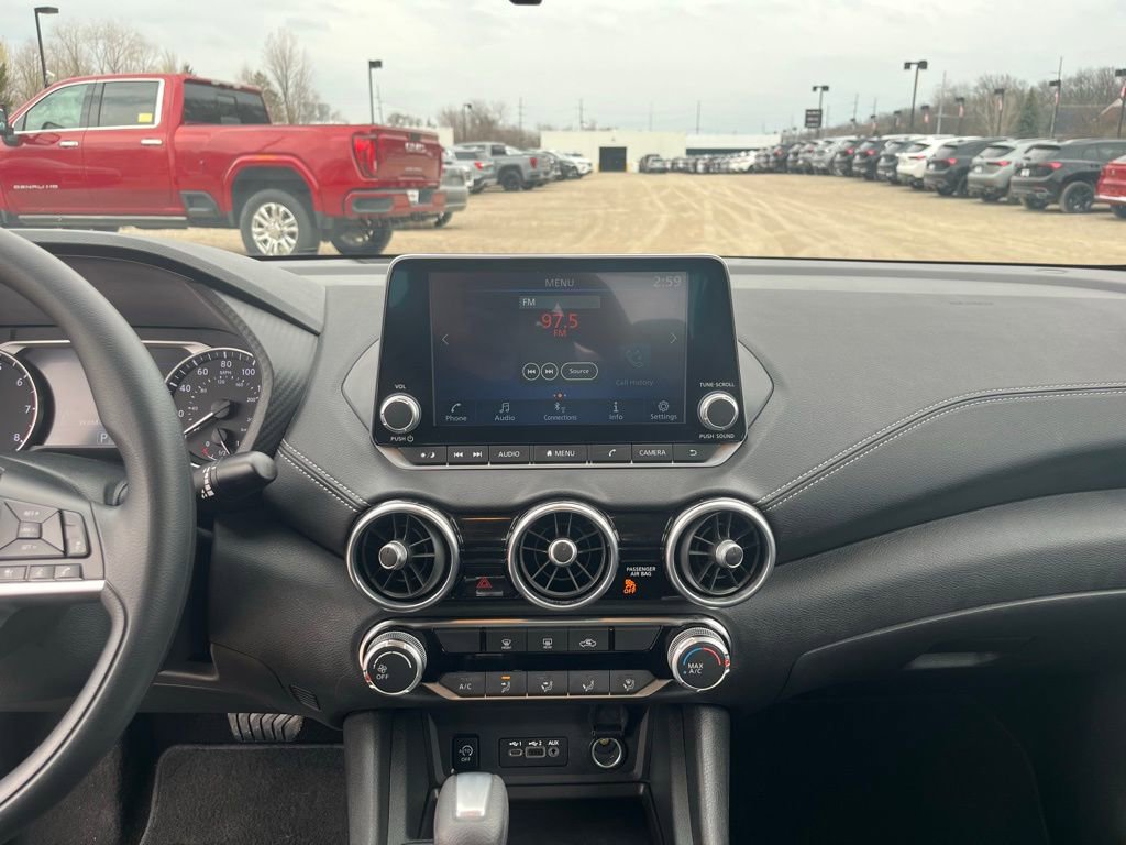 Used 2025 Nissan Sentra SV image 24