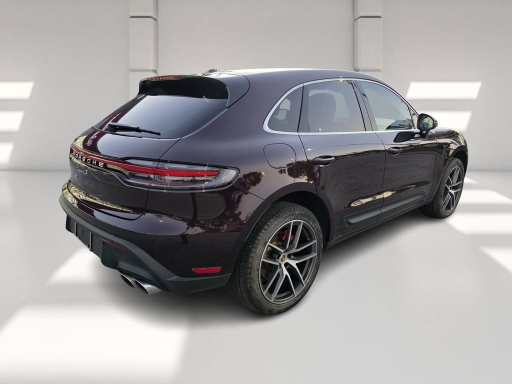 Used 2024 Porsche Macan S image 4
