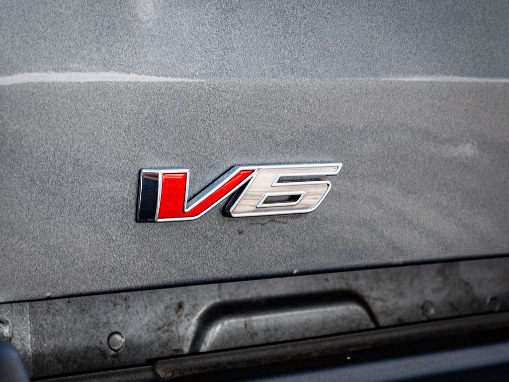 Used 2022 GMC Canyon AT4 image 18