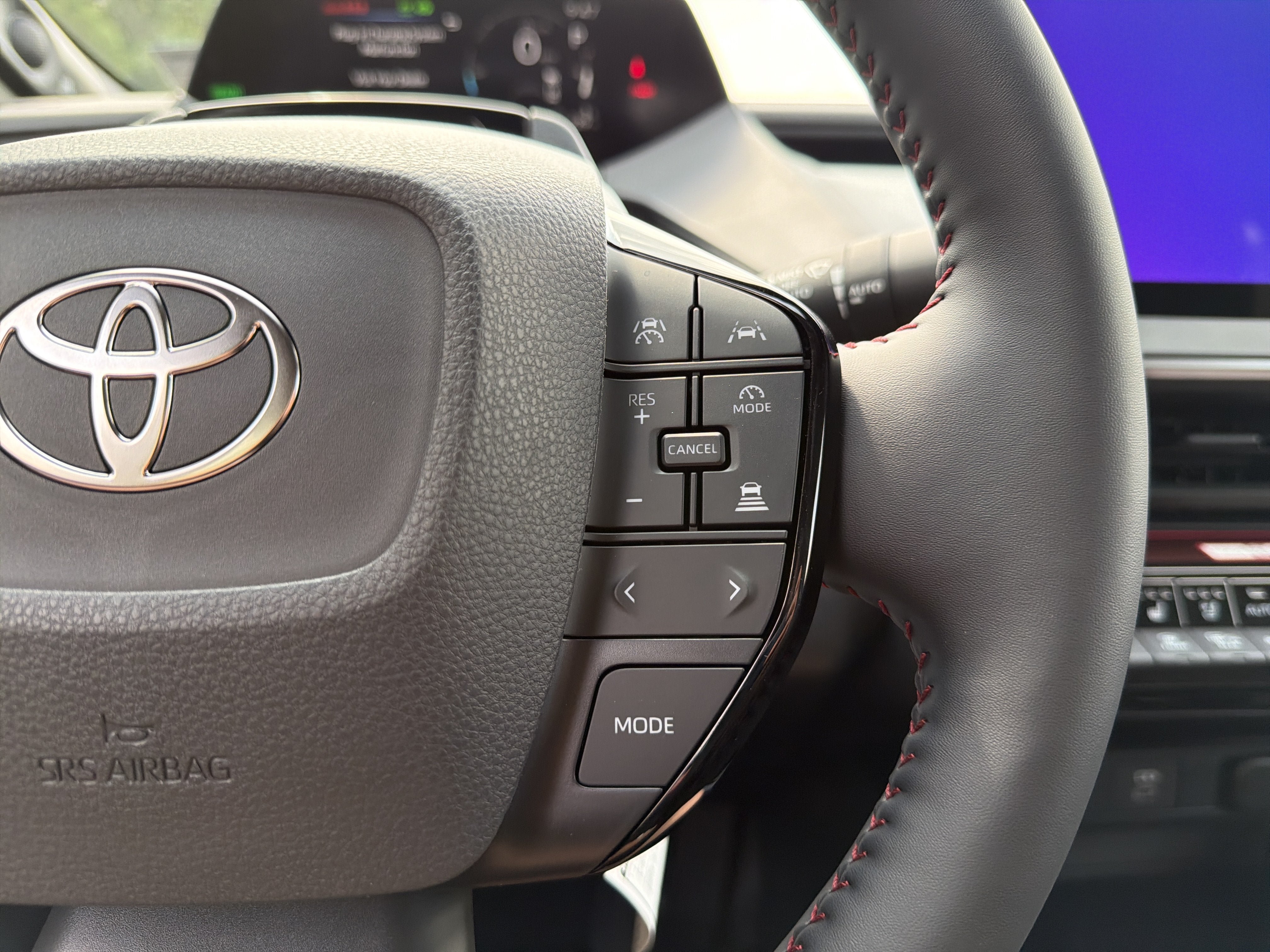 New 2026 Toyota Prius Plug-In Hybrid w/ Limited Premium Package FWD image 18