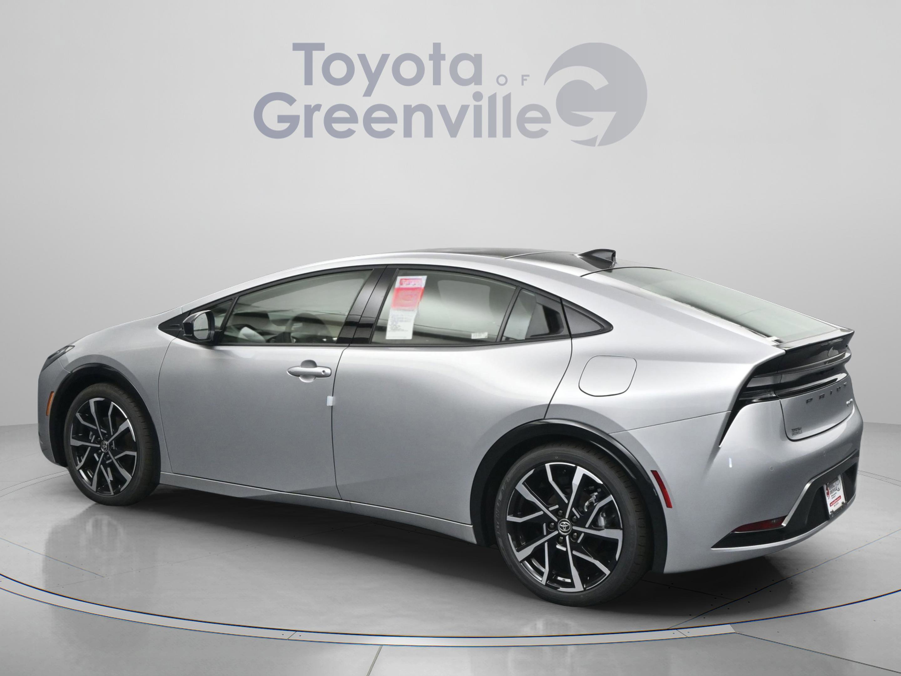 New 2025 Toyota Prius Plug-In Hybrid FWD image 6