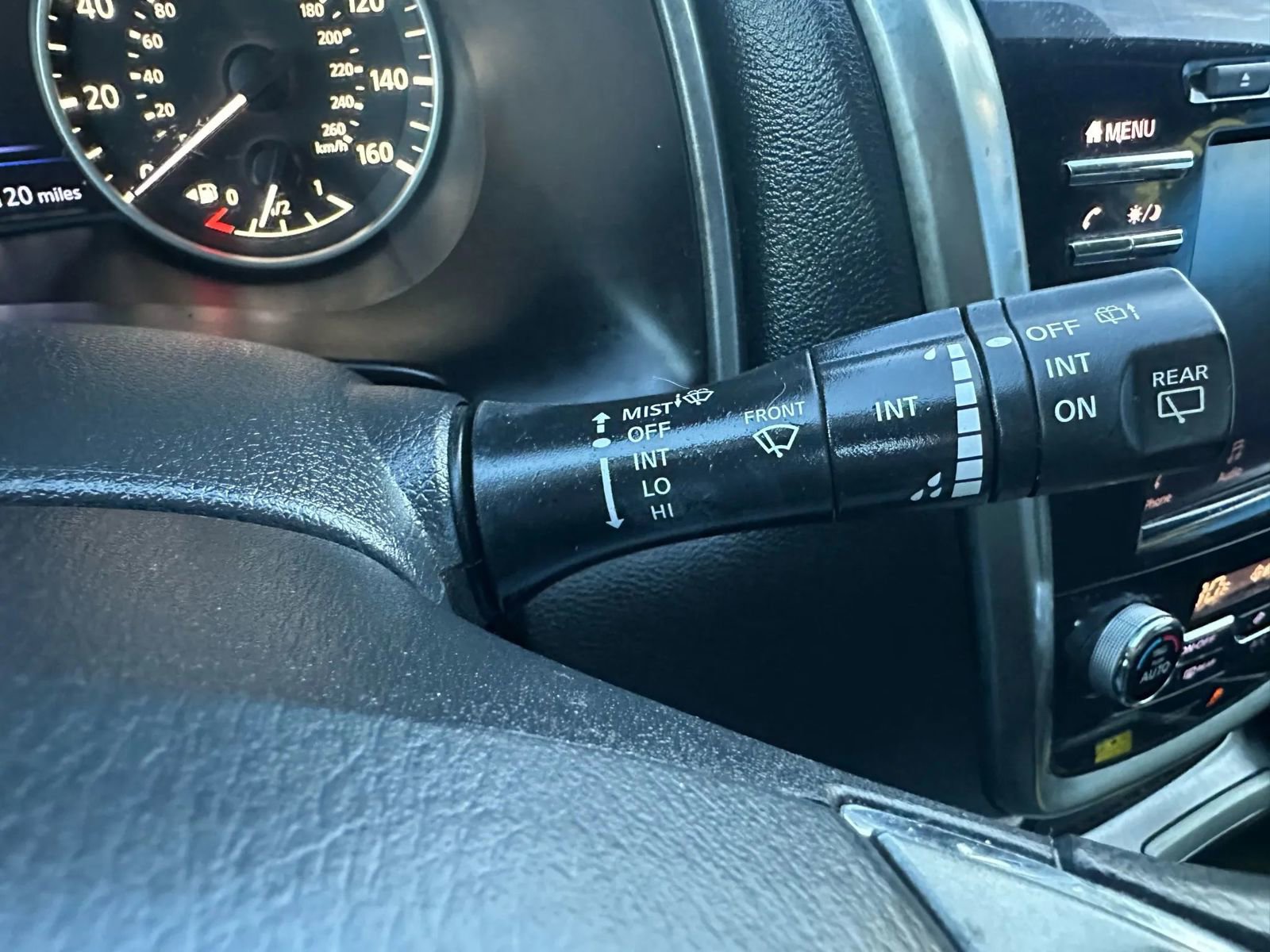 Used 2019 Nissan Murano S image 31