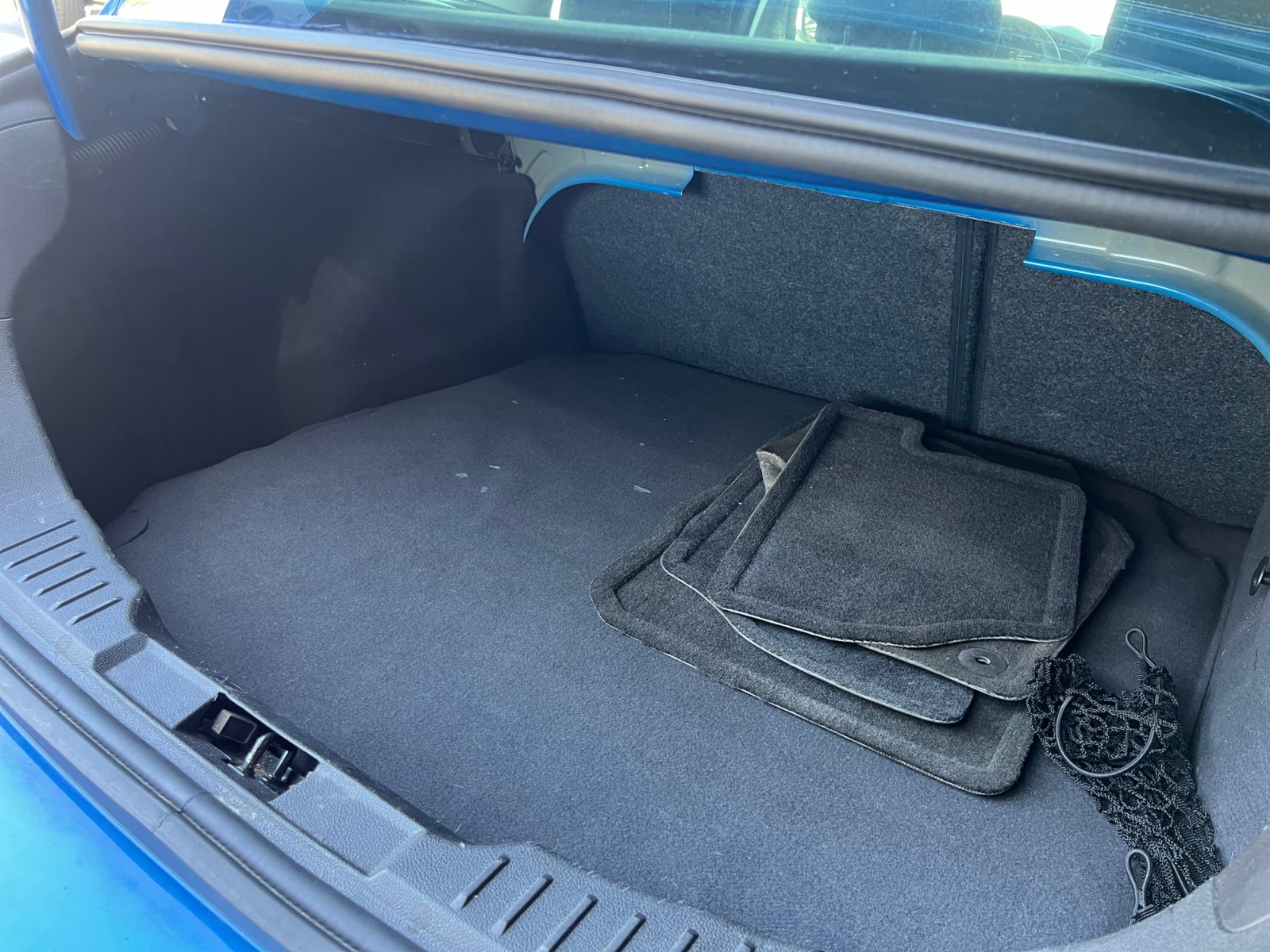 Used 2018 Ford Focus SE FWD image 21