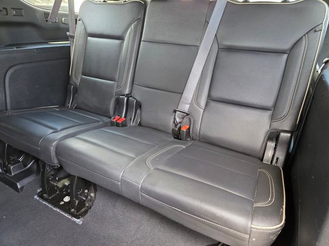 Used 2024 Chevrolet Suburban Premier AWD/4WD image 11