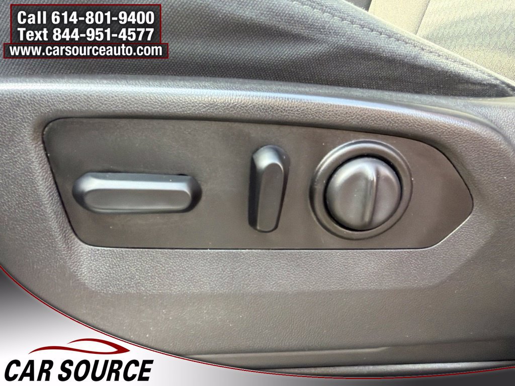 Used 2021 Chevrolet Silverado 1500 LT Trail Boss w/ Convenience Package II AWD/4WD image 14