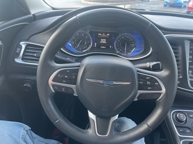 Used 2015 Chrysler 200 Limited w/ Spring Special Group image 31