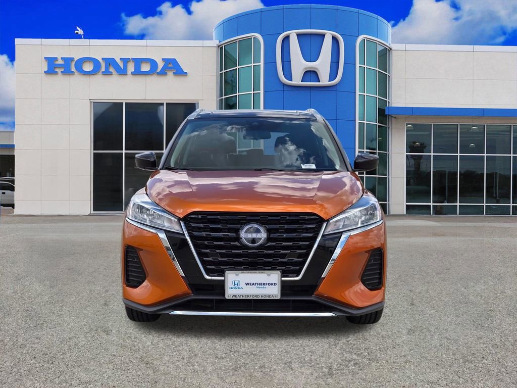 Used 2024 Nissan Kicks SV FWD image 8