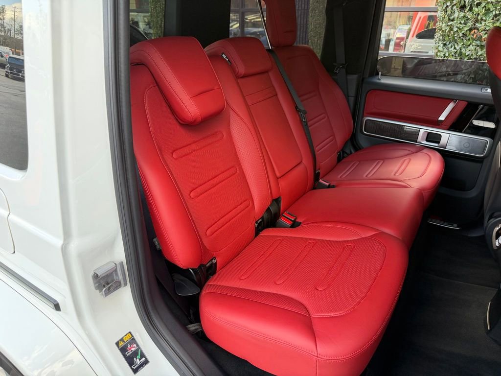 Used 2024 Mercedes-Benz G 550 image 38