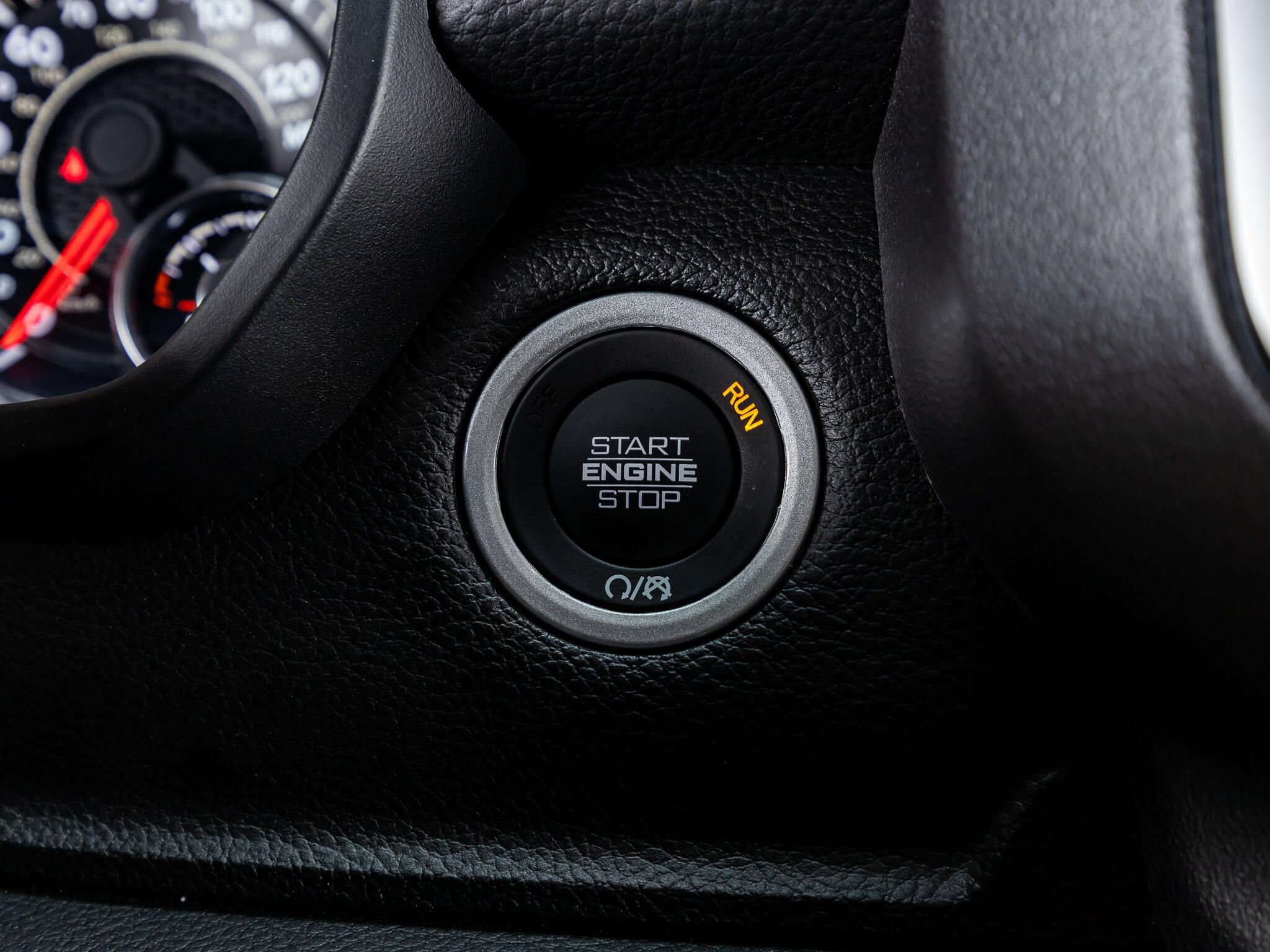 Used 2025 RAM 1500 Lone Star RWD image 20
