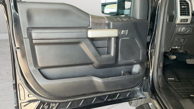 Used 2021 Ford F350 Lariat AWD/4WD image 19