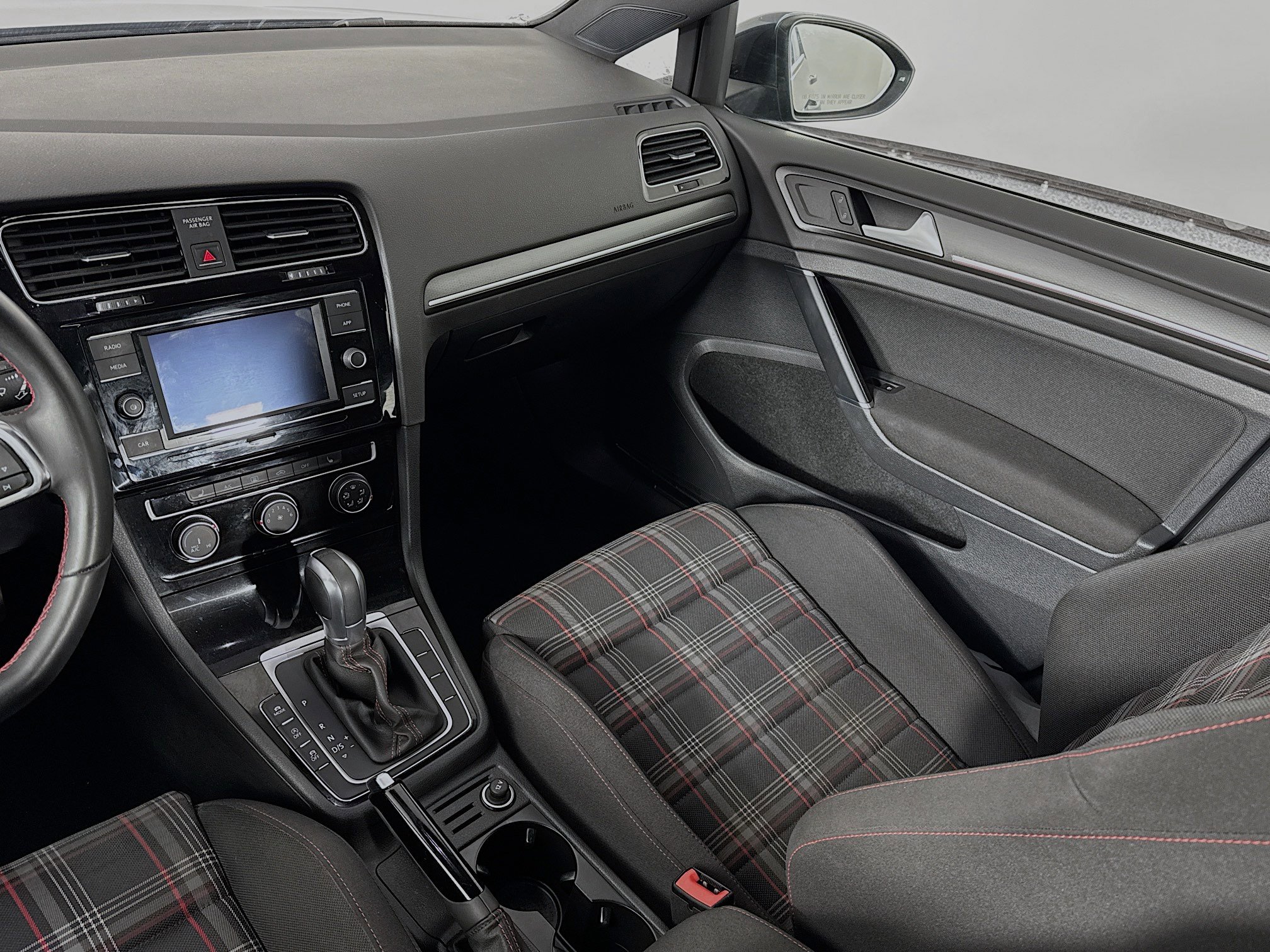 Used 2018 Volkswagen GTI S image 22