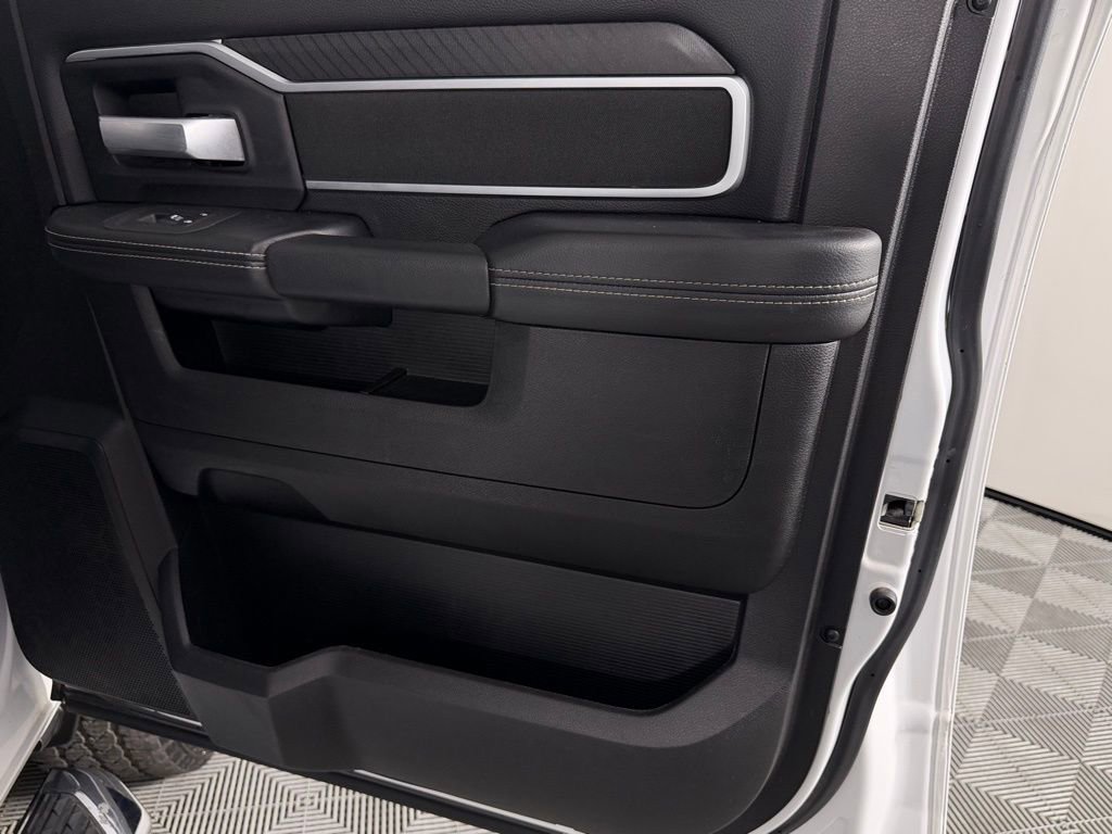 Used 2025 RAM 2500 Lone Star image 31