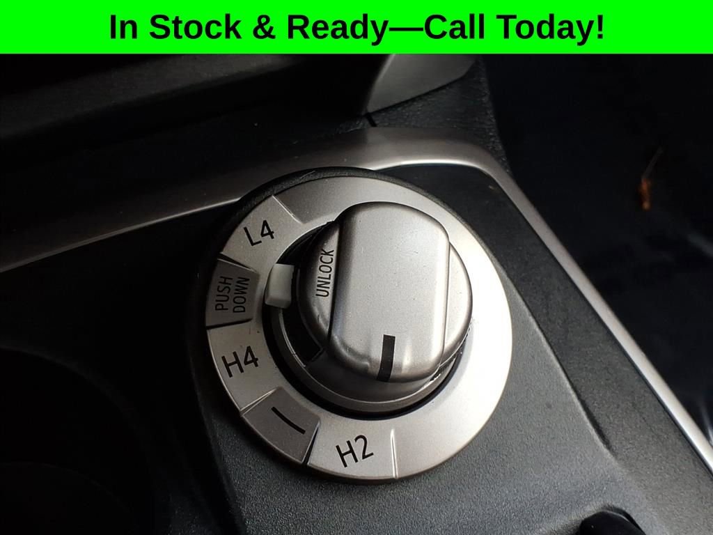 Used 2020 Toyota 4Runner SR5 image 16