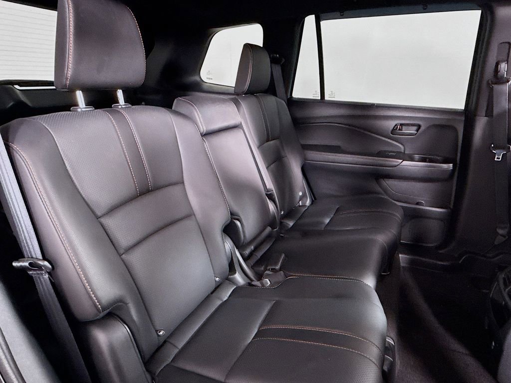 Used 2023 Honda Passport TrailSport image 36