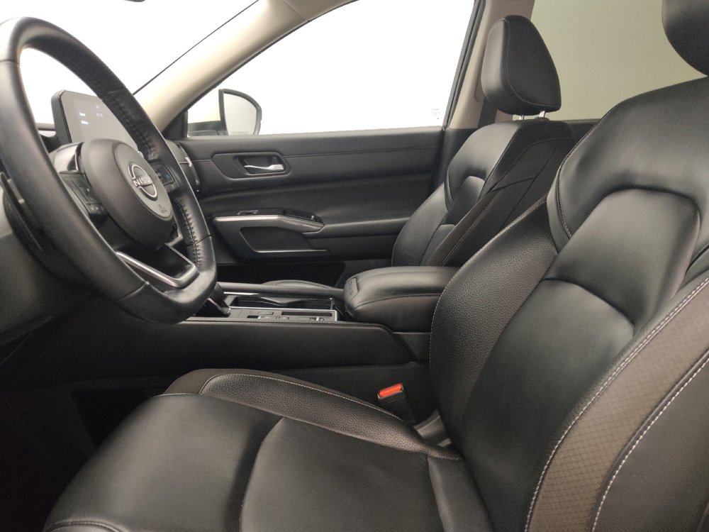 Used 2022 Nissan Pathfinder SL image 17