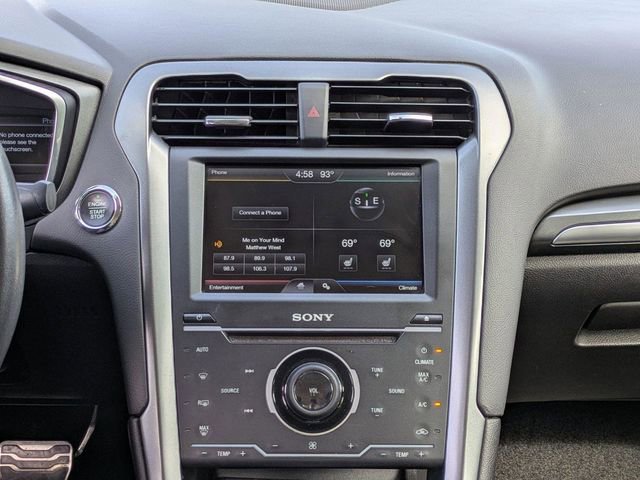 Used 2015 Ford Fusion Titanium FWD image 19