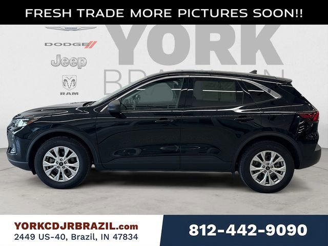Used 2024 Ford Escape Active image 2