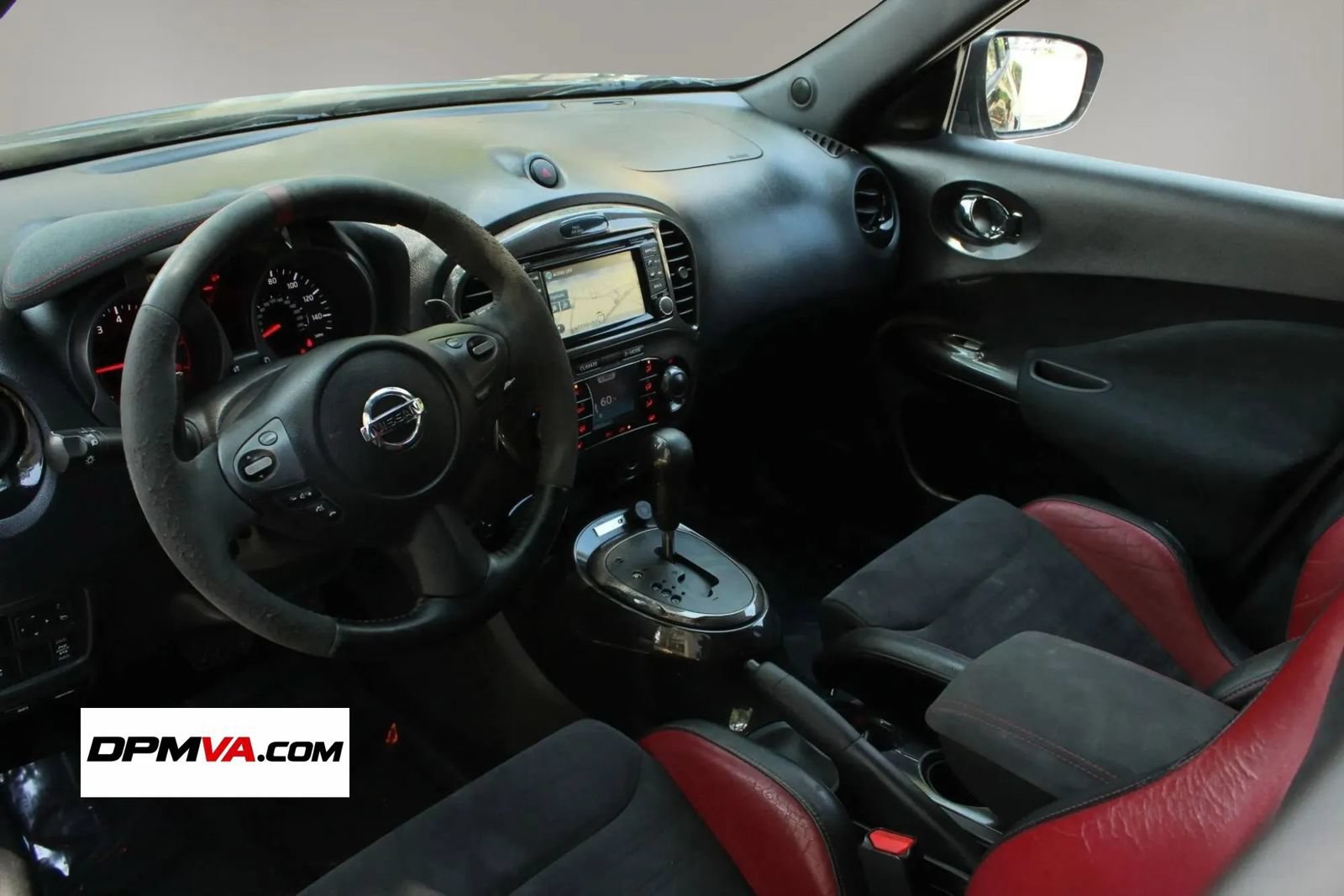 Used 2015 Nissan Juke NISMO RS w/ Interior Illumination Package AWD/4WD image 15